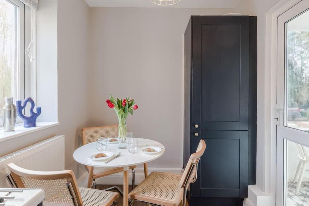 The Clissold, Two Bedroom Apartment N5 ロンドン エクステリア 写真